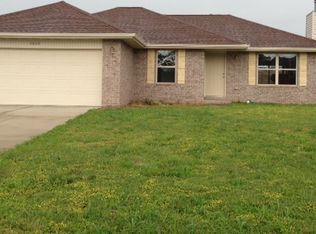 3809 W Roxbury St, Springfield, MO 65807