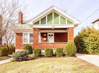 5747 Doerger Ln, Cincinnati, OH 45212