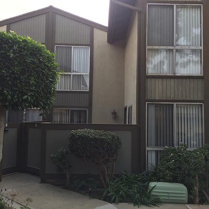 1st image of 809 W 232nd St Unit C
