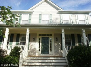 26220 Lands End Dr, Chantilly, VA 20152