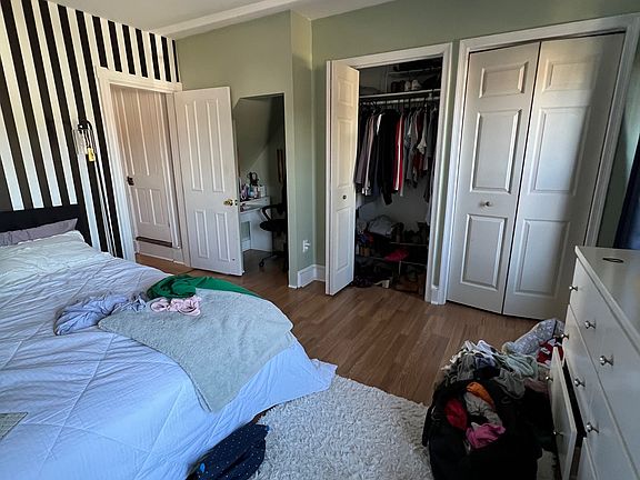5th image of 410 Grant Ave