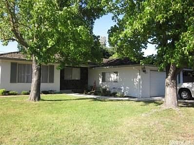 2nd image of 1717 W Lodi Ave