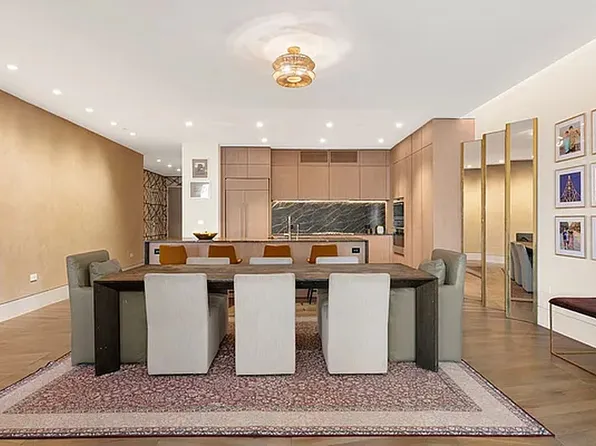 49 Chambers St APT 8E, New York, NY 10007