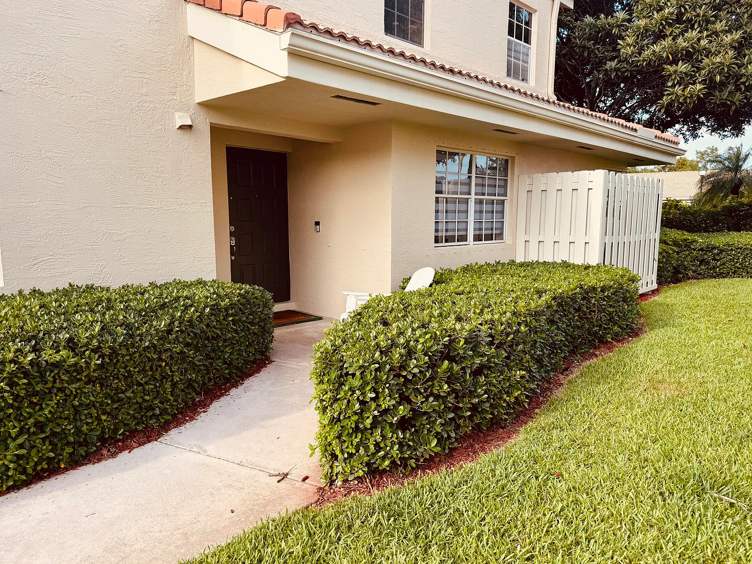 2 bed, 2.0 bath, 1271 sqft, $3,500 — Photo 1