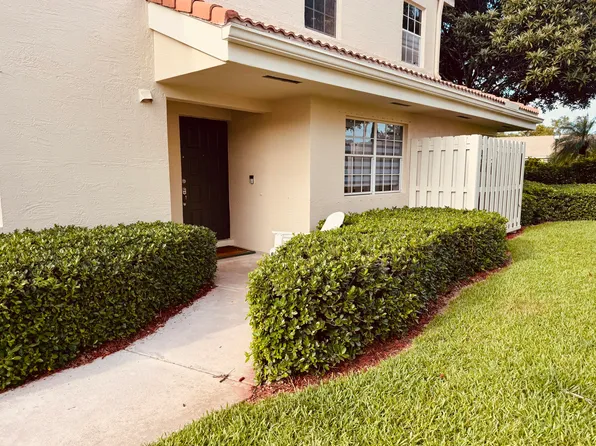 17274 Boca Club Blvd, Boca Raton, FL