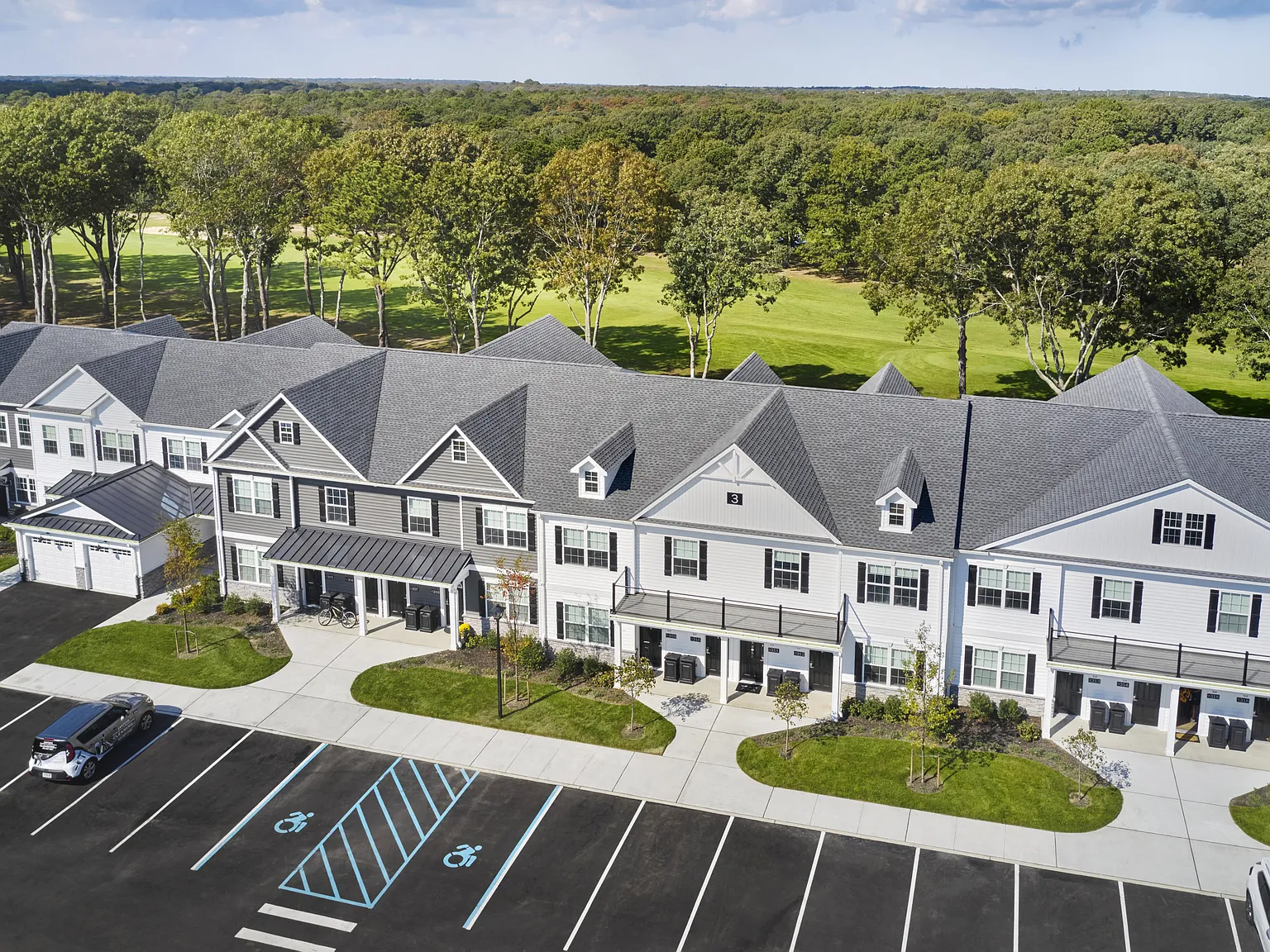 Heritage Pine Hills Country Club — Photo 1