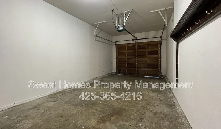 1923 150th St S — Photo 10