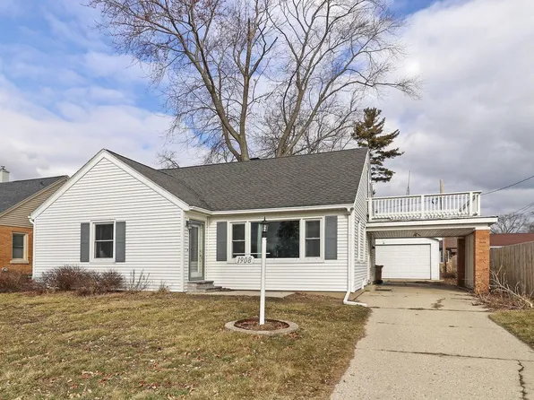 1908 76th STREET, Kenosha, WI 53143