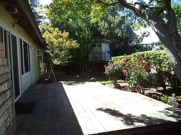 3rd image of 1301 Flax Moss Ct