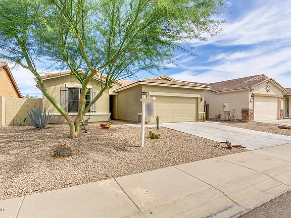 3rd image of 546 E Navajo Trl