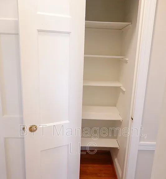 800 Maplewood Ave #1 — Photo 58
