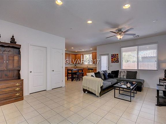 3rd image of 7569 Perla Del Mar Ave