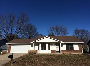88 Grand Teton Dr, Saint Peters, MO 63376
