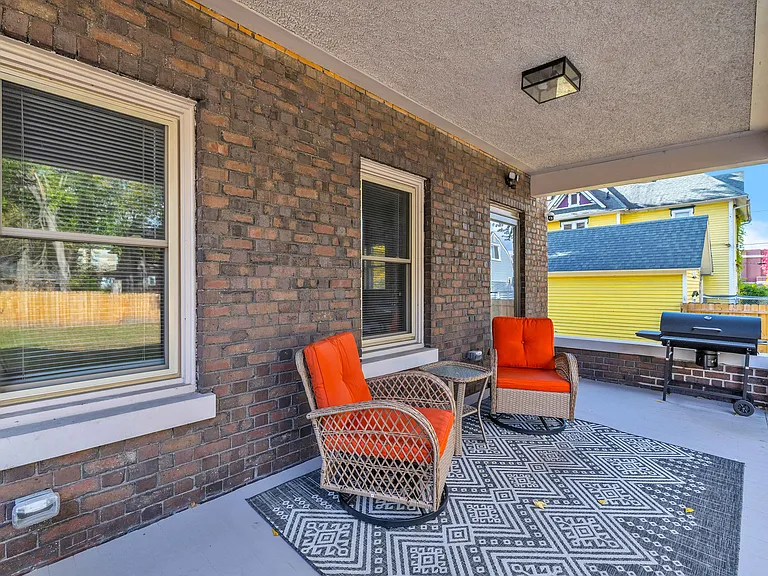 512 College Ave #1 — Photo 51