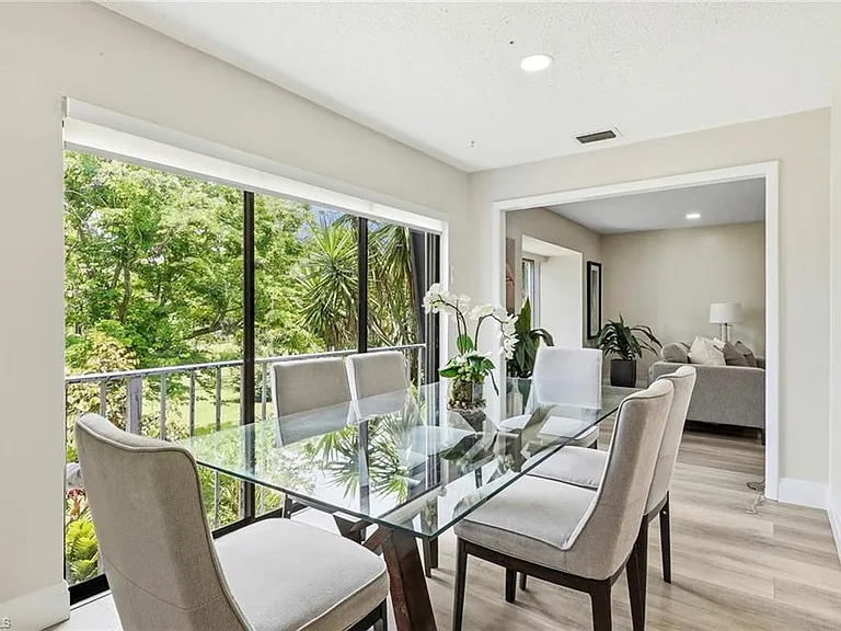 428 Meadowlark Ln #B — Photo 8