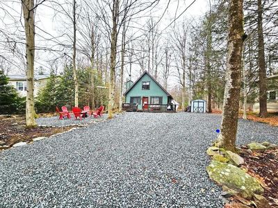 1158 Lakeland Dr, Lake Ariel, PA, 18436