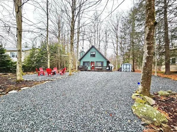 1158 Lakeland Dr, Lake Ariel, PA 18436