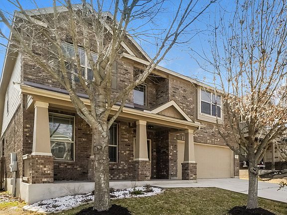 4th image of 325 Buckboard Ln