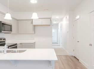 13606 S Hanley Ln W #R303, Riverton, UT 84096
