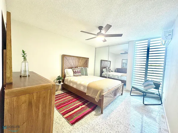 2 Avenue Laguna #4F, Carolina, PR 00979