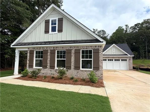 1873 Shadow Bend Ln, Auburn, AL 36830