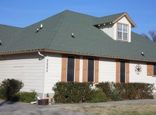 7884 Fm 1173, Krum, TX 76249
