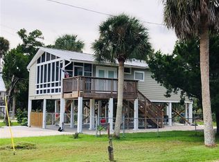 3480 Harbor Dr, Weeki Wachee, FL 34607