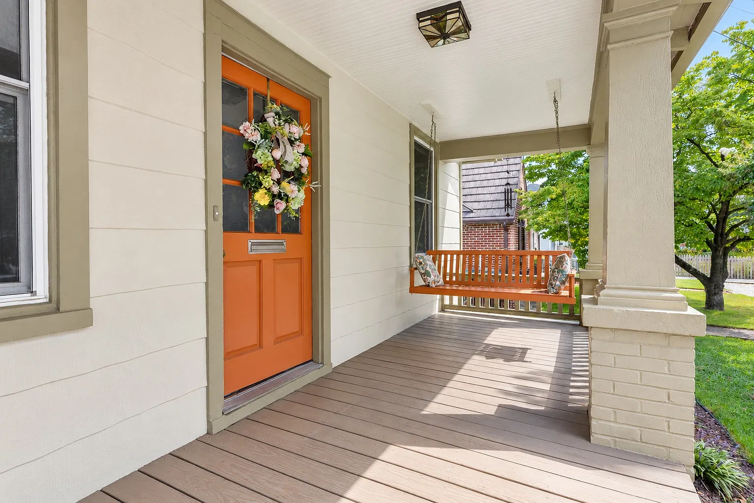 2 bed, 979 sqft, $1,950 — Photo 4