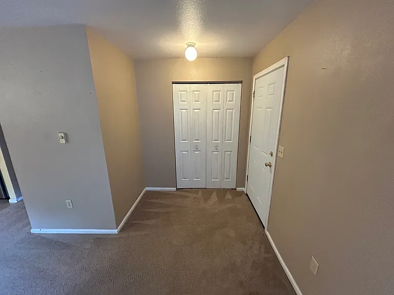 1355 Cherry St #B — Photo 3
