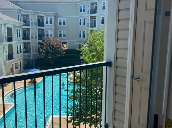 2311 25th St S, Arlington, VA 22206