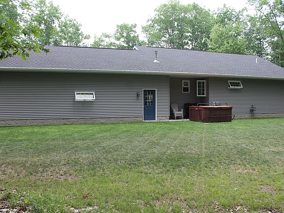 4th image of 114 Mallard Ln