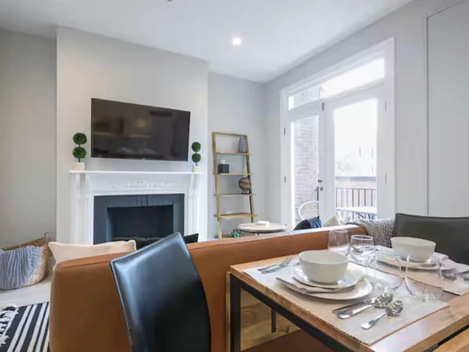 1 bed, 450 sqft, $4,530 — Photo 4
