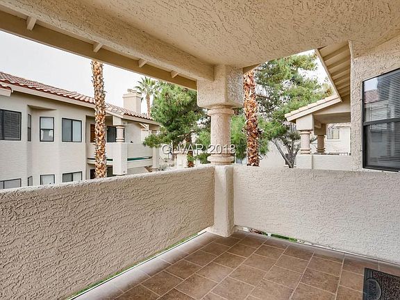 4th image of 1101 Sulphur Springs Ln Unit 201