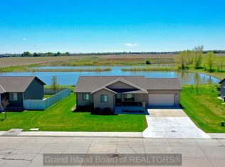 4223 Indiangrass Rd, Grand Island, NE 68803
