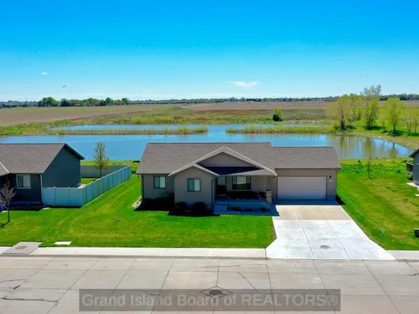 4223 Indian Grass Cir S, Grand Island, NE 68803