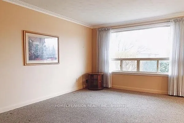 19 Danube Dr #MAIN — Photo 5