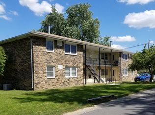 316 Cedar St, Champaign, IL 61820