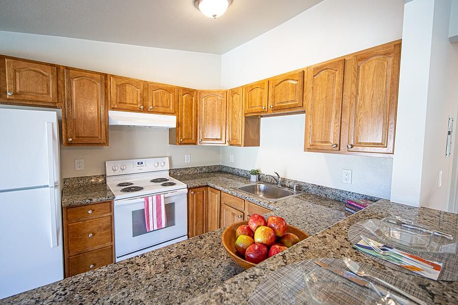 1st image of 877 San Aleso Ave #870