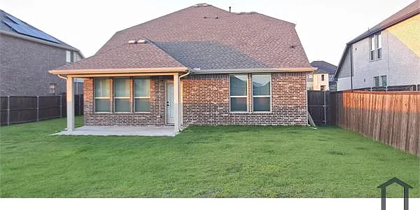 421 Tuscany Dr — Photo 18