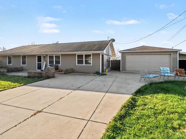 9401 Magnolia Ave, Mokena, IL 60448