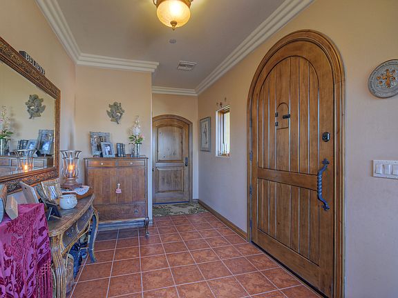 3rd image of 40121 N Echo Canyon Dr