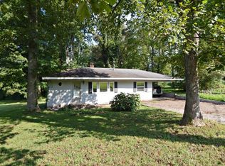 317 Lee Rd, Clinton, TN 37716