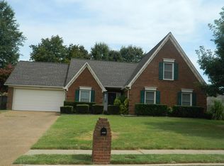 8450 Overcup Oaks Dr, Cordova, TN 38018