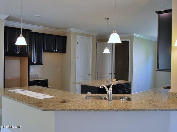 5th image of 327 Grant Logan Dr #121