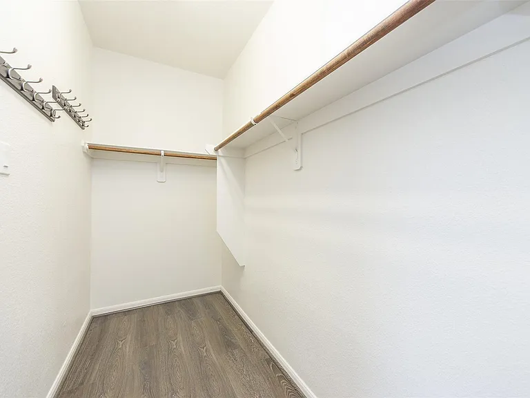 24931 Blue Mountain Park Ln — Photo 15