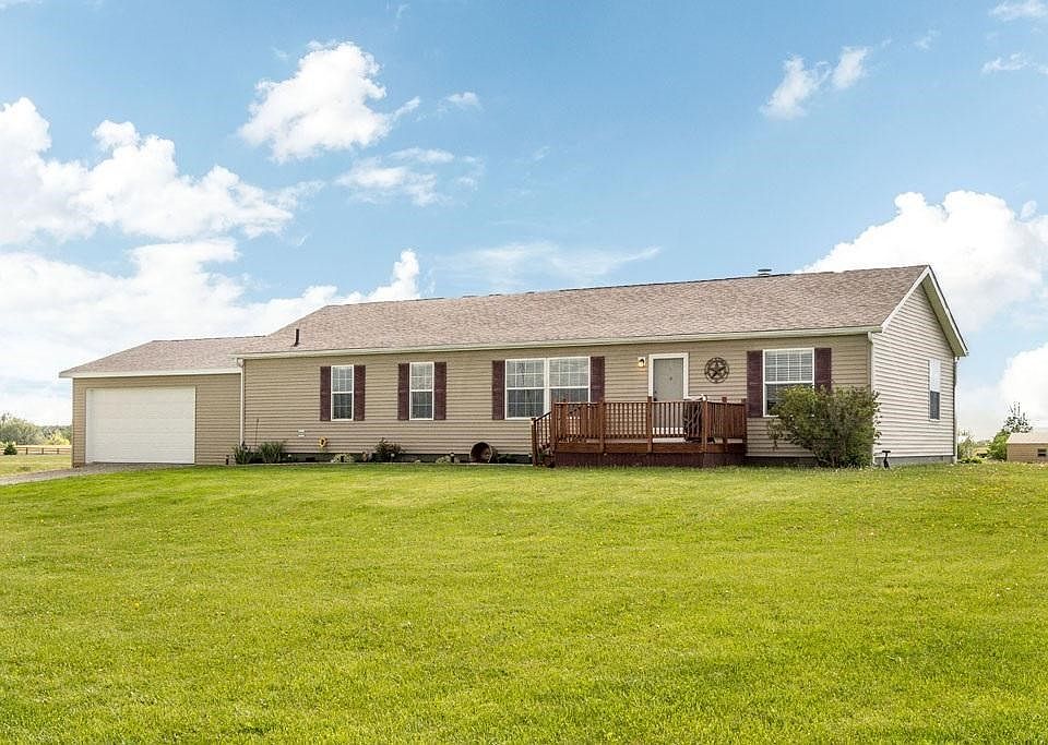 1st image of 7955 Logan Thornville Rd NE