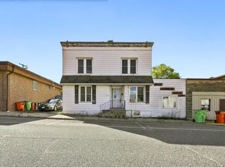 110 E 4th Ave #1-3, Stanley, WI 54768