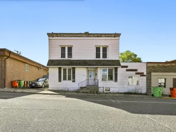110 E 4th Avenue #1-3, Stanley, WI 54768