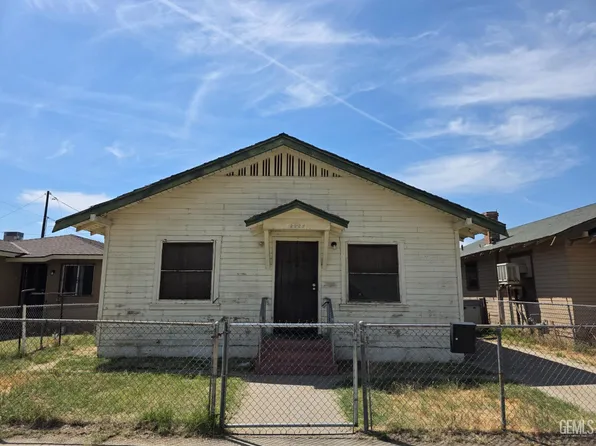 2225 O St, Bakersfield, CA 93301