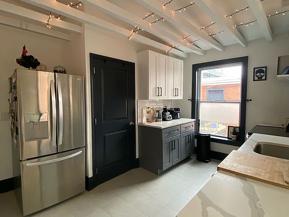 3rd image of 643-45 N 15th St #C